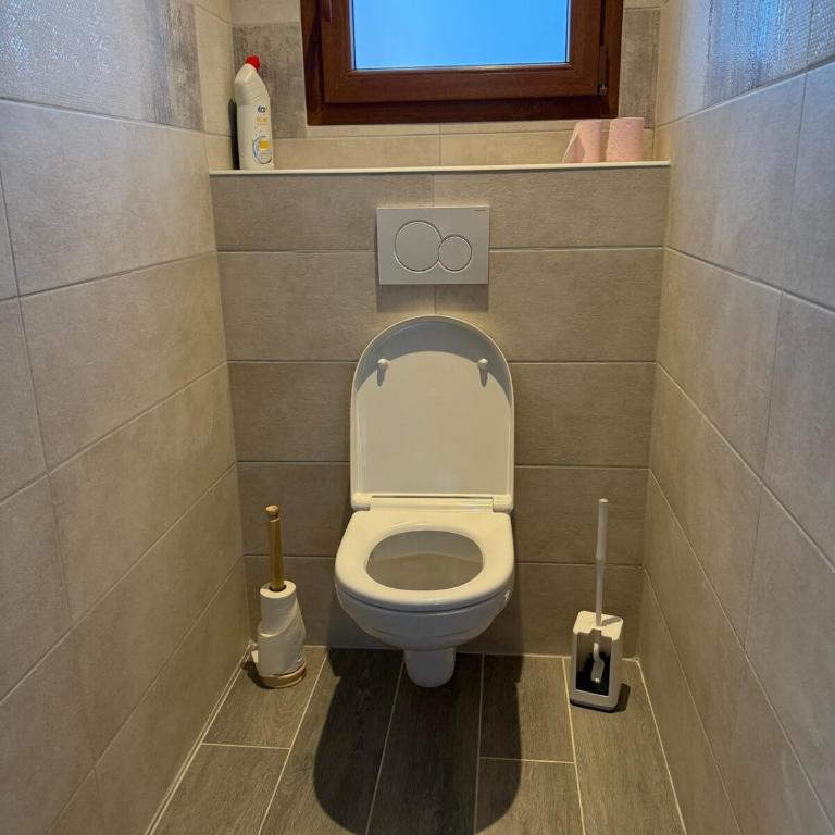 Maison a 20 km des pistes 74210 - Maison 2 Chambres - 8