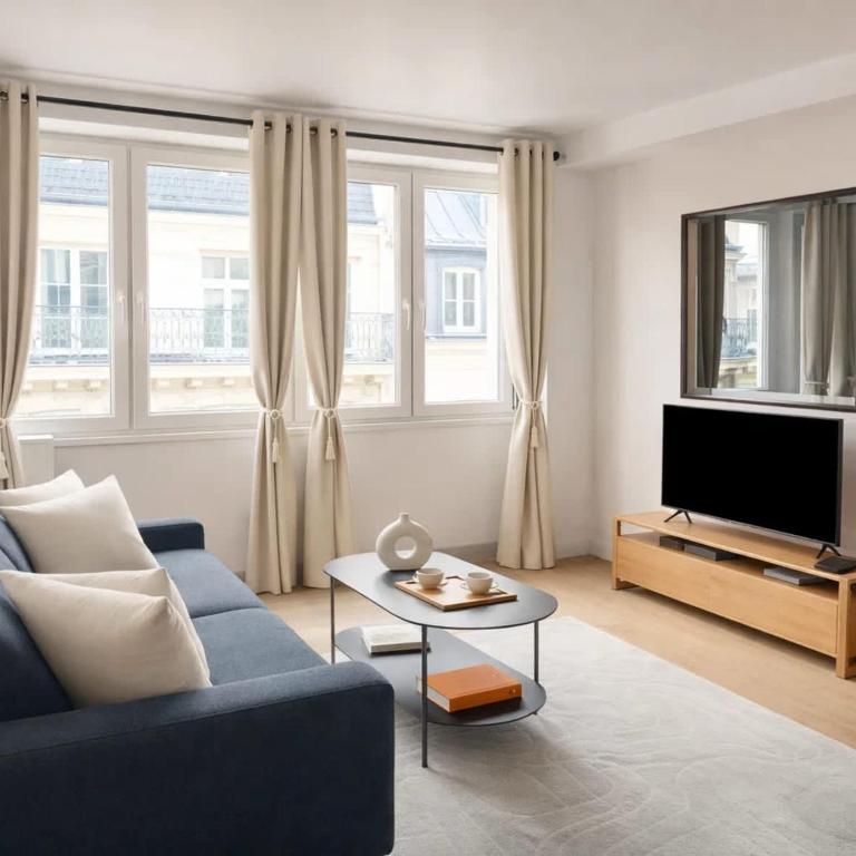 Champs Elysees - Prestige apartment with lift for 5 - Apartment - 4