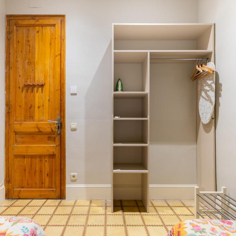 Weflating Sant Antoni Market - Three-Bedroom Apartment - 32