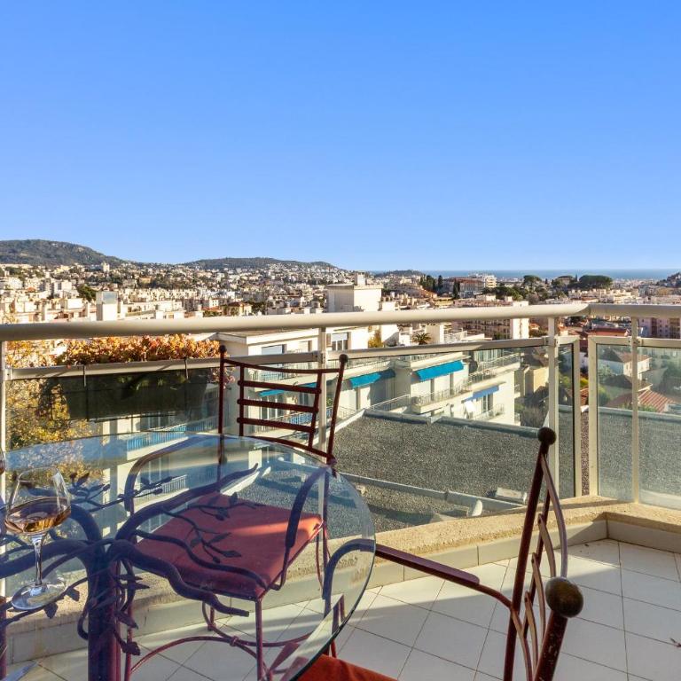 La Coquette - Vue Mer - Parking - Clim - Piscine - Studio - 12
