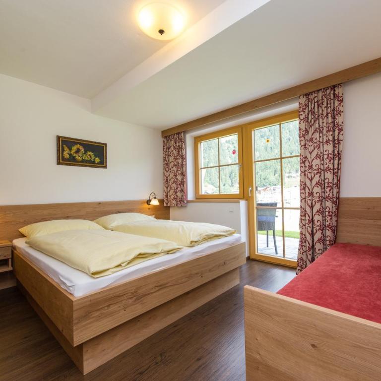 Haarlehenhof - Doppelzimmer mit Balkon - 7