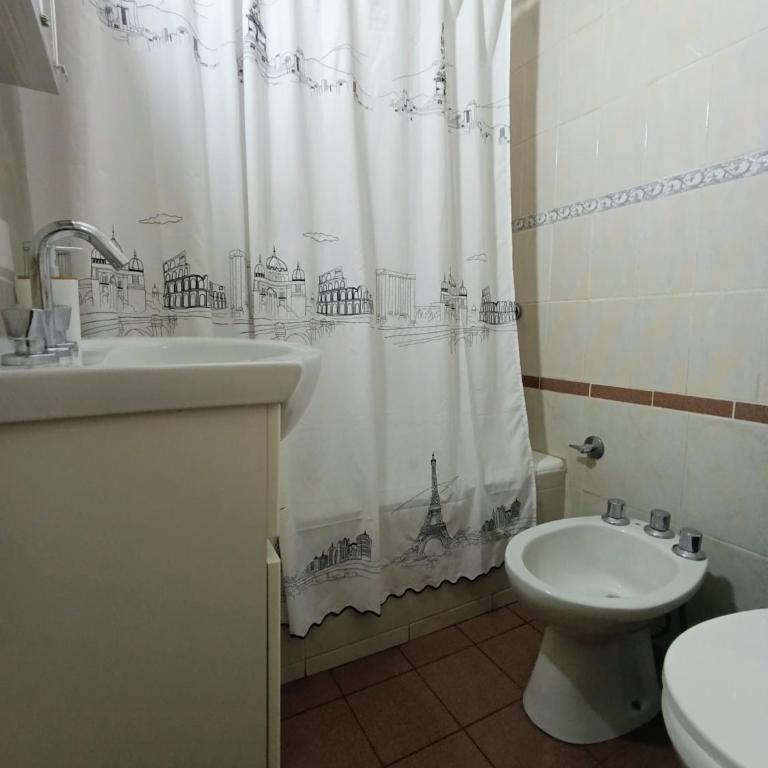 Balcón en el corazón de Mendoza a pasos de Peatonal - Apartamento de 2 dormitorios - 20