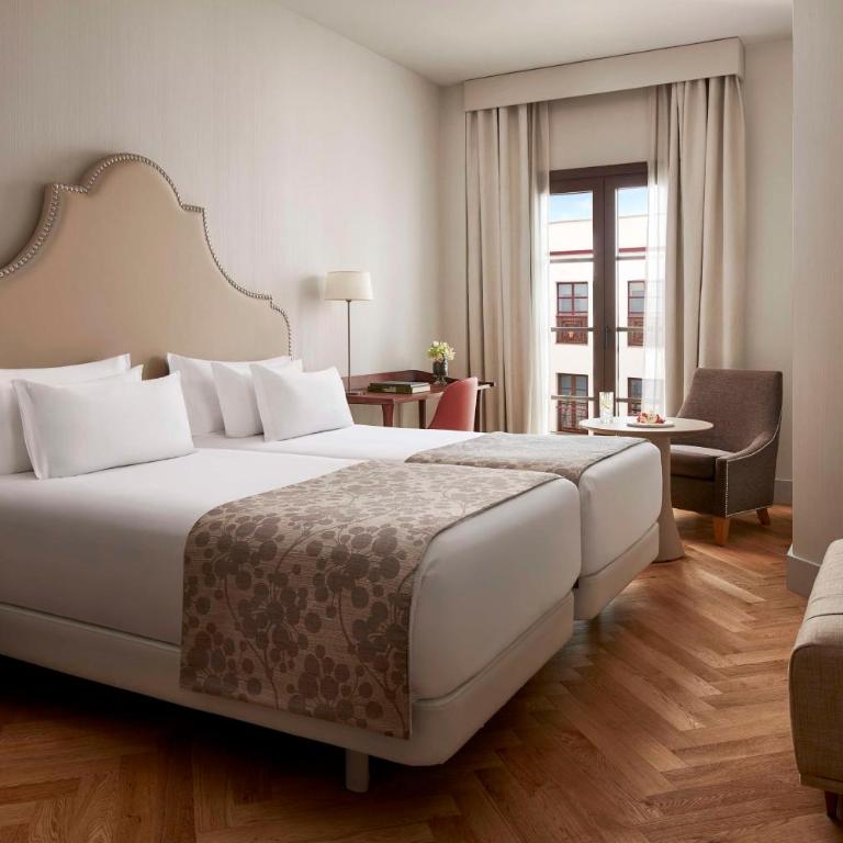 NH Collection Palacio de Córdoba - Premium Double or Twin Room - 1