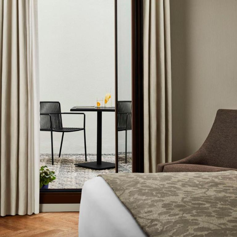 NH Collection Palacio de Córdoba - Premium Room with Patio - 4