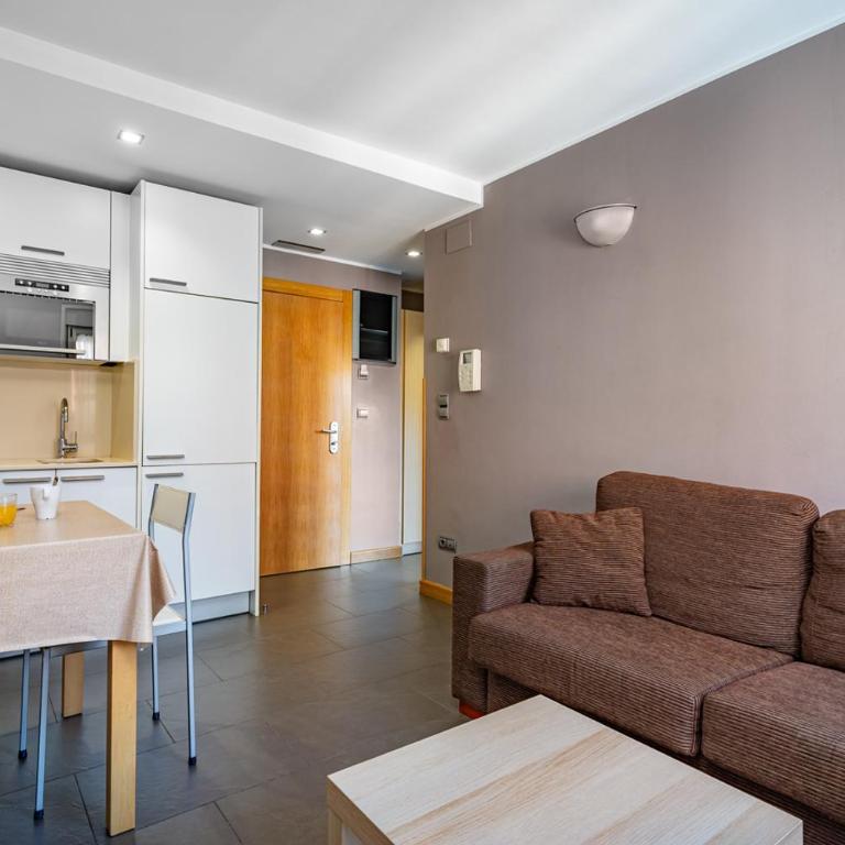 Apartamentos Spa Cueto - Apartamento de 1 dormitorio (2 adultos + 1 niño) - 7