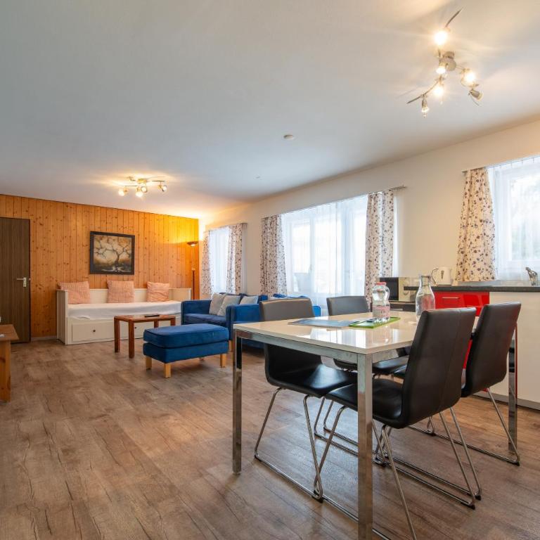Badehotel Salina Maris – Wellness & Vintage - Standard Suite - 8