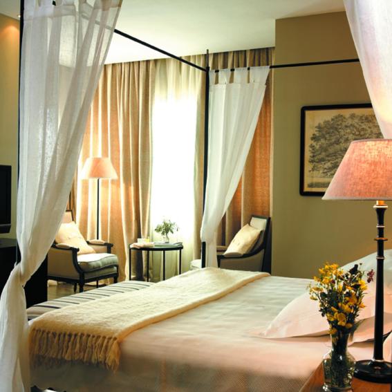 Asia Gardens Hotel & Thai Spa, a Royal Hideaway Hotel - Suite - 2
