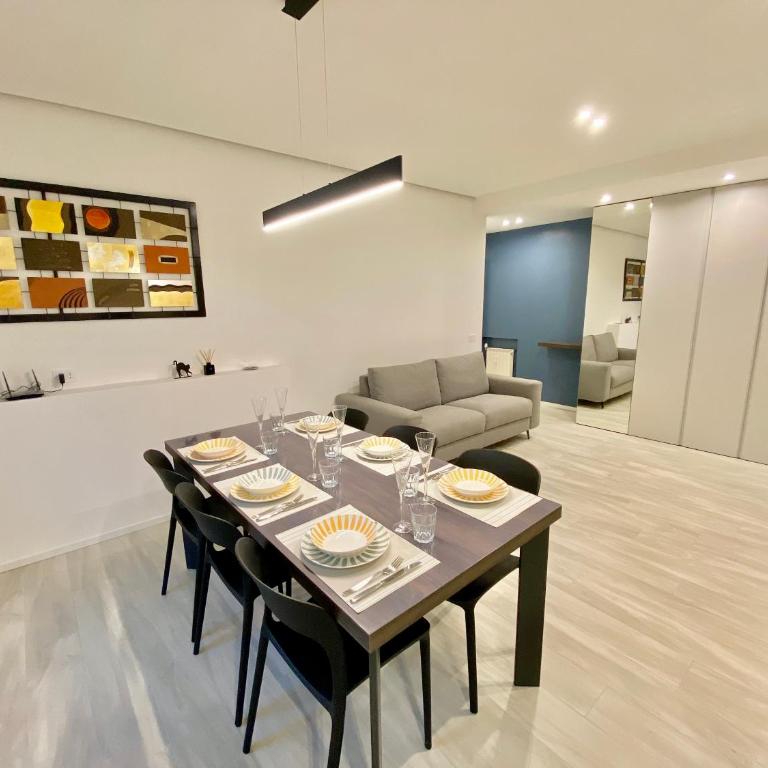1 min from the lakefront - In the historic centre - Appartamento con 2 Camere da Letto - 1