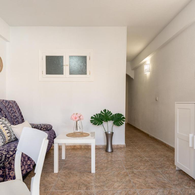 MalagaSuite Fuengirola Next to the Beach - Apartamento de 1 dormitorio - 7
