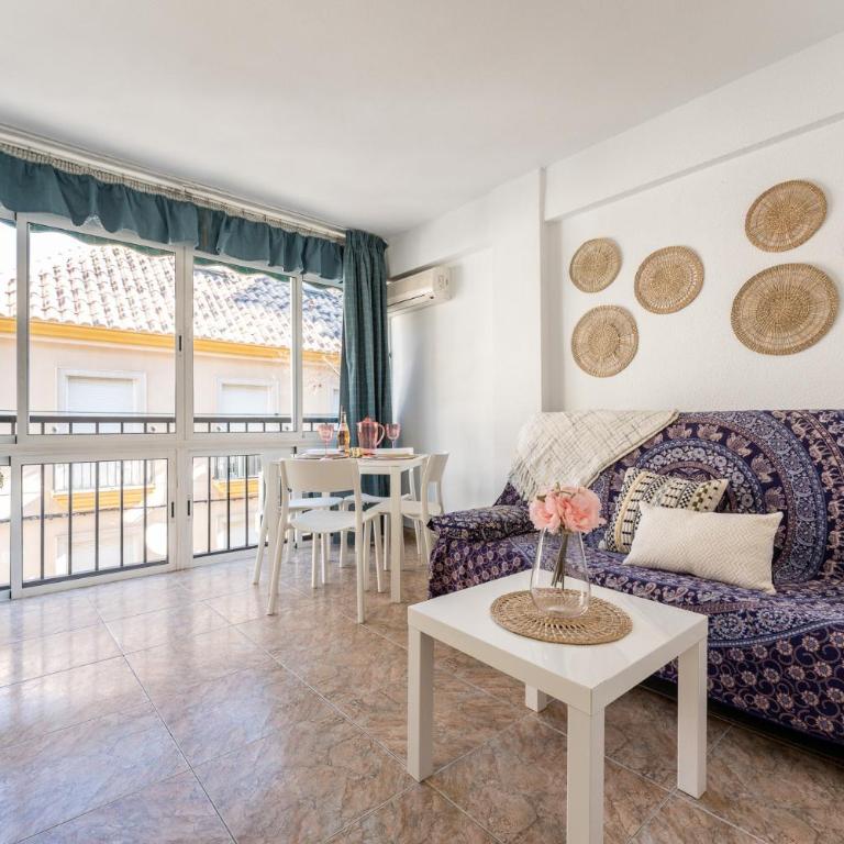 MalagaSuite Fuengirola Next to the Beach - Apartamento de 1 dormitorio - 4