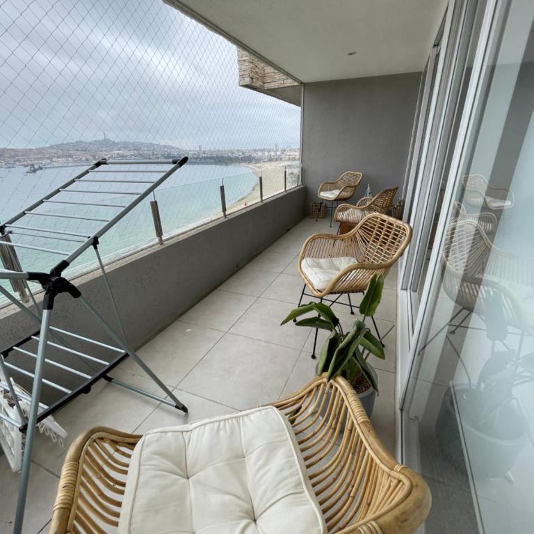 Exclusivo Departamento de lujo con vista al mar & salida directo a playa la herradura - One-Bedroom Apartment - 6