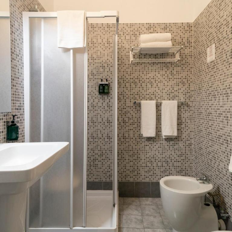 Hotel Astoria - Triple Room - 1