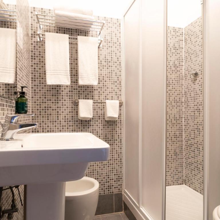 Hotel Astoria - Economy Double Room - 2