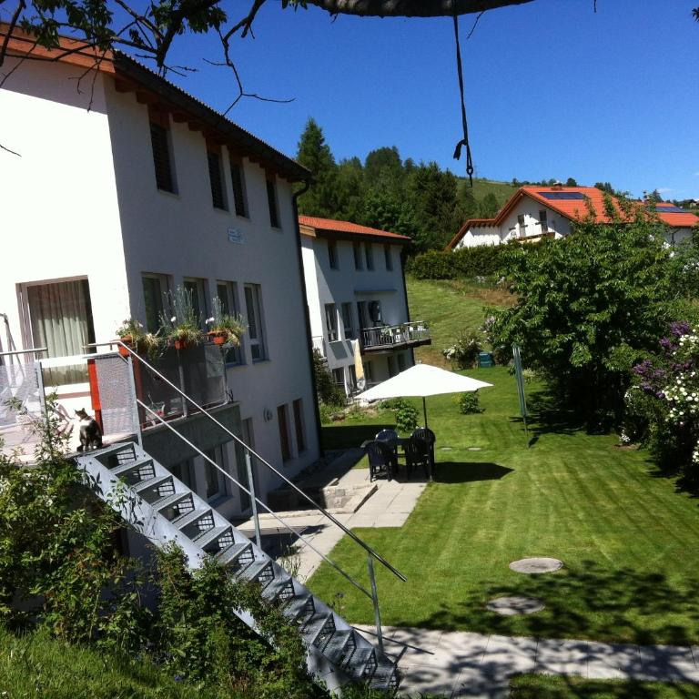 Chasa Aquileia Engadin Scuol - Bergblick, 6 Pers, zentral, Terrasse, Gratisparken - Apartment mit Blick auf die Berge - 38