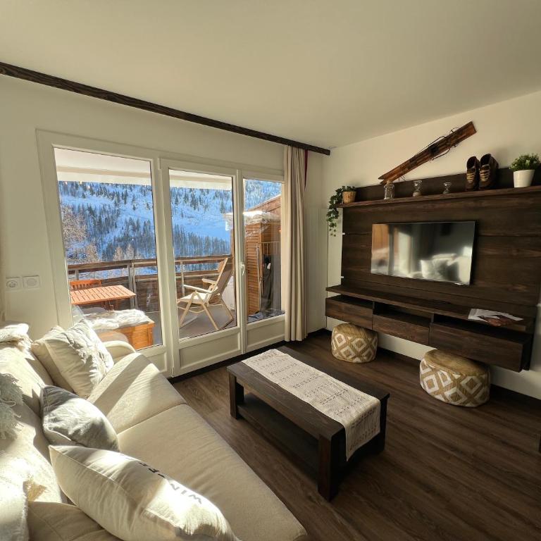 Luxueux appartement avec jacuzzi, pour 4 personnes, vue incroyable immense terrasse - Apartment mit 1 Schlafzimmer - 3