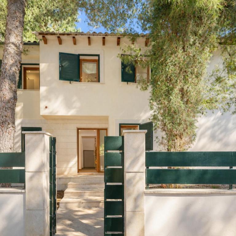 Villa moderna, a solo 2 min a pie de la playa - Villa - 25