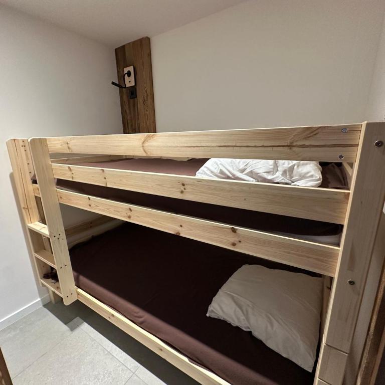 Appartement skis aux pieds, 2 cabines, WiFi, animaux admis - Appartamento con 1 Camera da Letto - 14