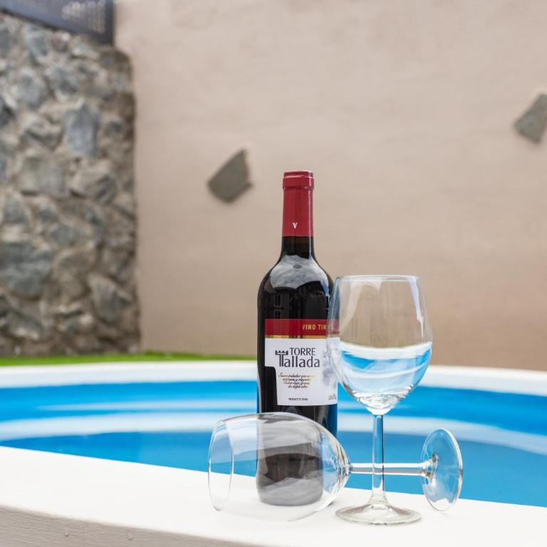 TenoHomes Sunny Terrace & Private Pool - Casa de 2 dormitorios - 1