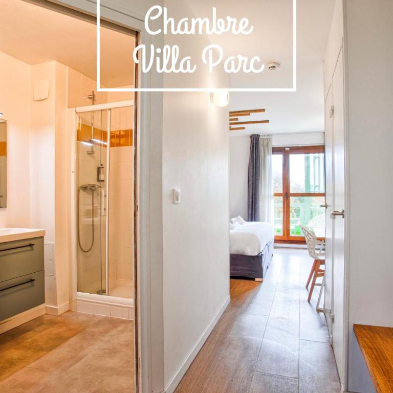 Sweet Home Cabourg Hôtel et gîtes - Quadruple Room with Balcony - 4