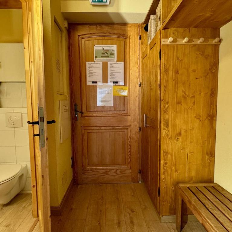 Chalet spacieux avec sauna, 4 chambres et Wi-Fi - FR-1-671-50 - Chalet - 20