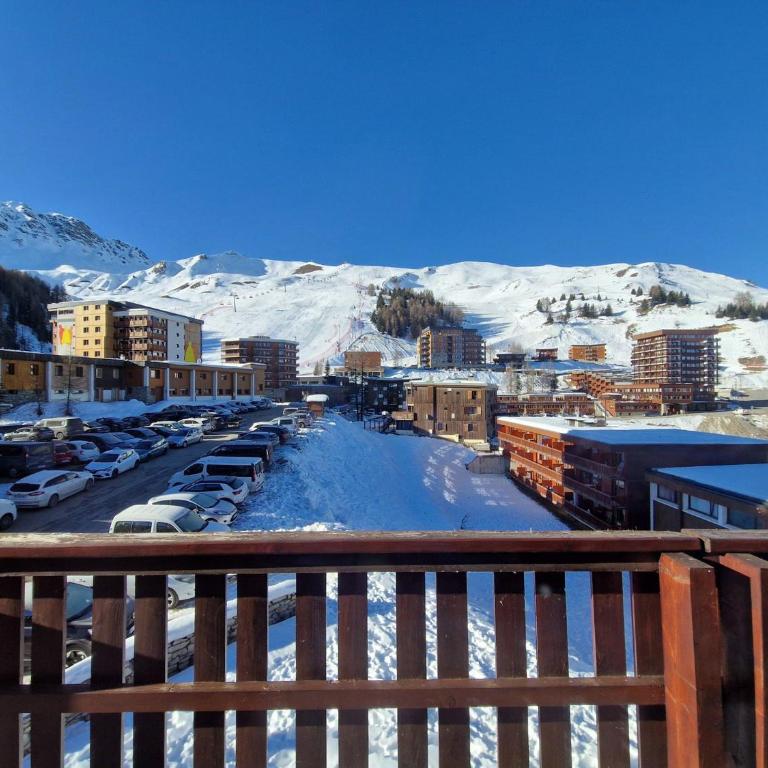 Appartement fonctionnel · Proche des pistes · 3 pièces · 7 pers. - Two-Bedroom Apartment - 7