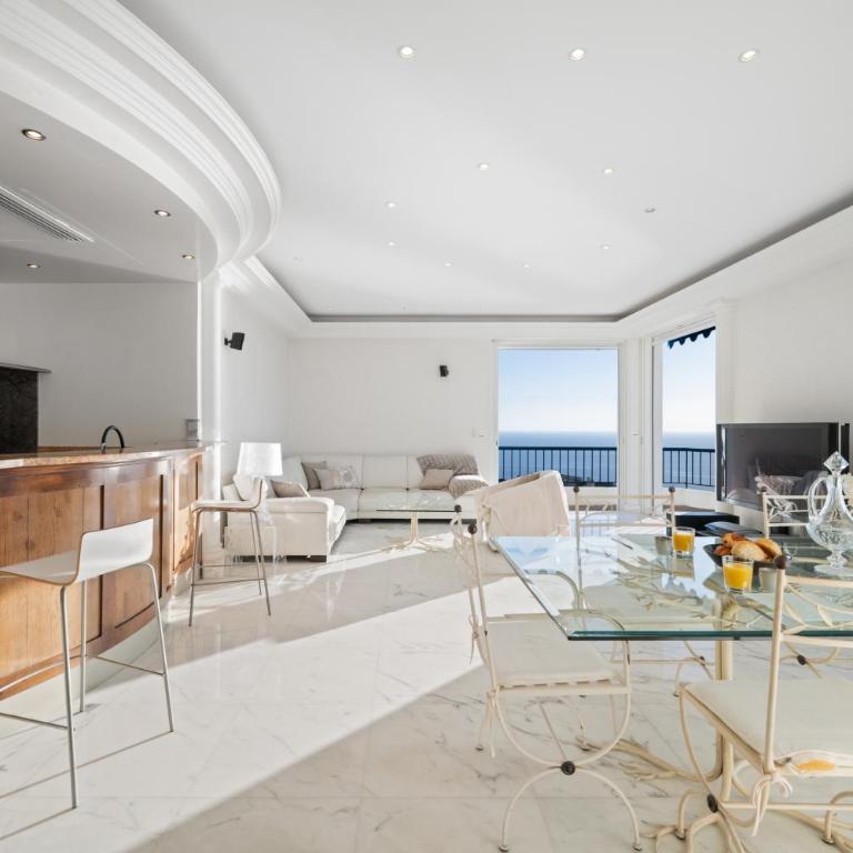 Vue exceptionnelle - Appartement 2 Chambres - 23