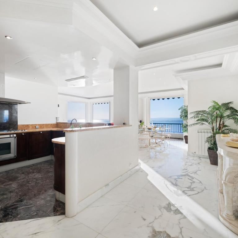 Vue exceptionnelle - Appartement 2 Chambres - 20