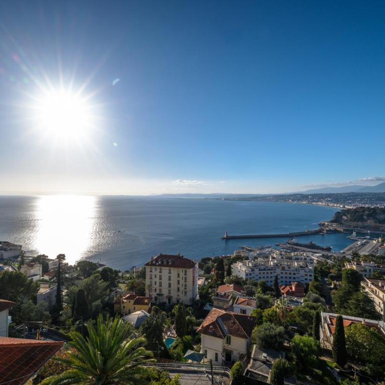 Vue exceptionnelle - Appartement 2 Chambres - 33