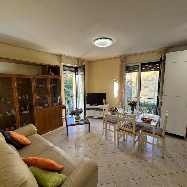 Al Civico 80 - Appartamento con 2 Camere da Letto - 24
