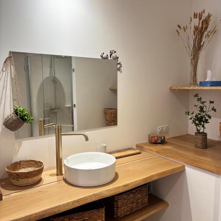 Charmante maison rénovée au cœur du village de Gruissan - Casa de 3 dormitorios - 10