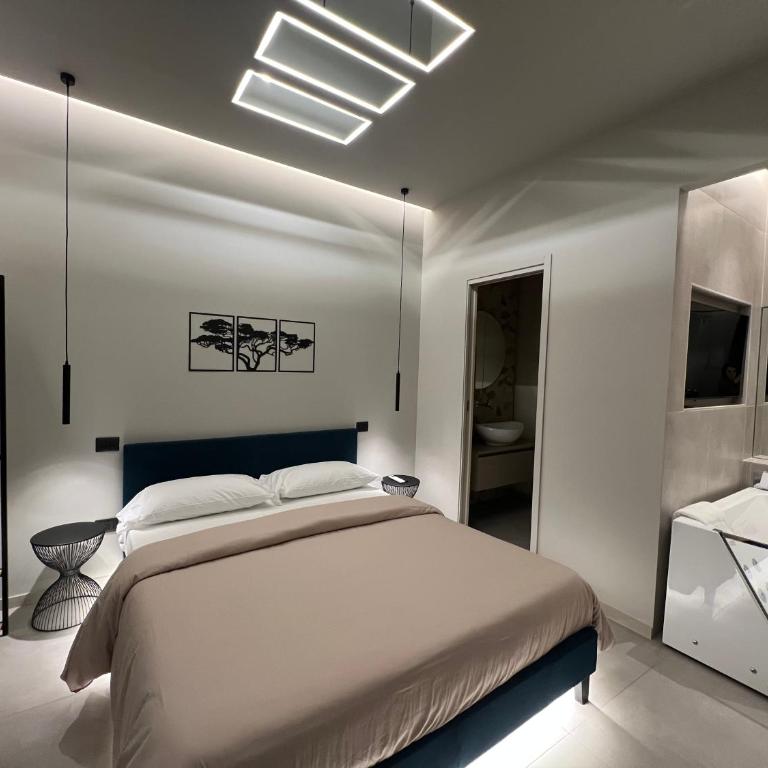 Suites 4 you - Deluxe Suite with Spa Bath - 8