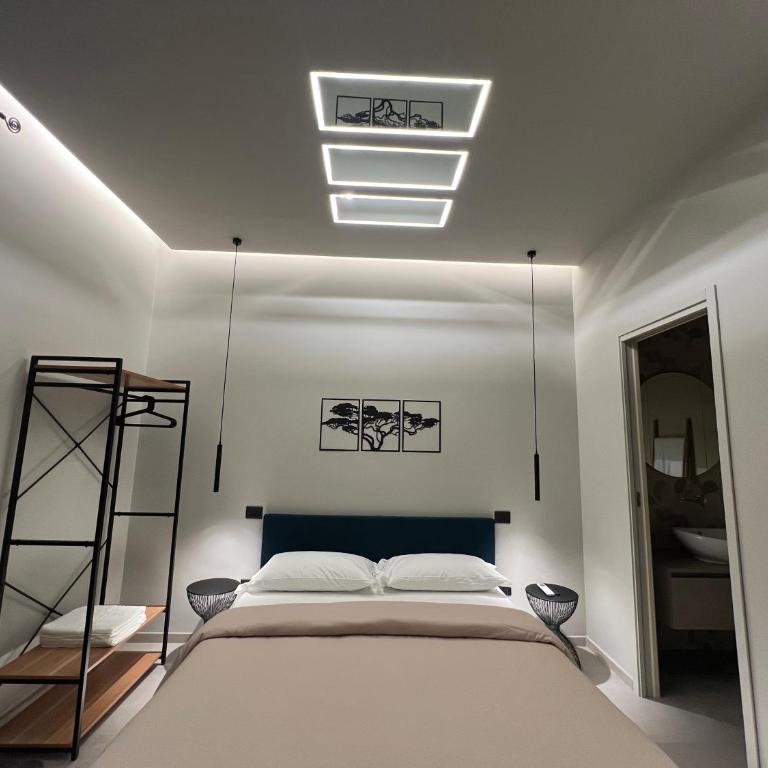 Suites 4 you - Deluxe Suite with Spa Bath - 6