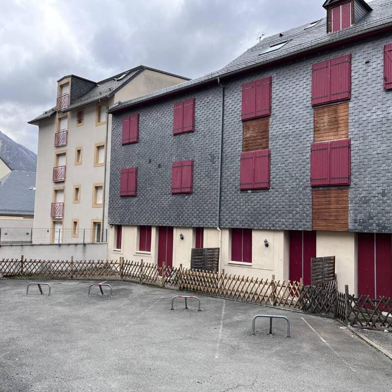 Appartement lumineux avec balcon, parking et casier à skis - FR-1-812-17 - Appartement - 11