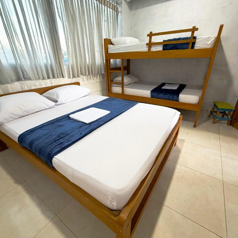 PALOMAR Ecohouse - Habitación Familiar con bañera - 2