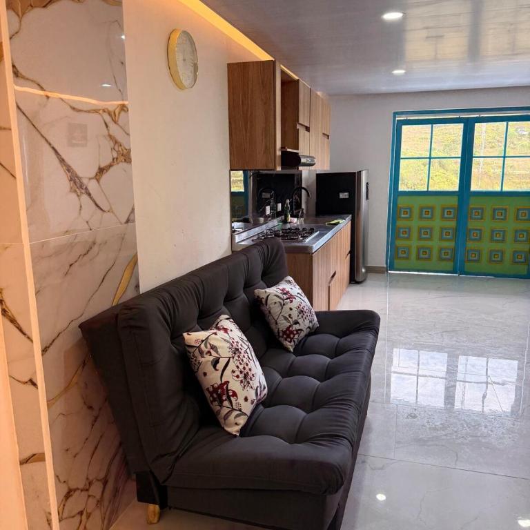 Apartamento céntrico, Guatape, cerca al malecon - Apartamento de 3 dormitorios - 14