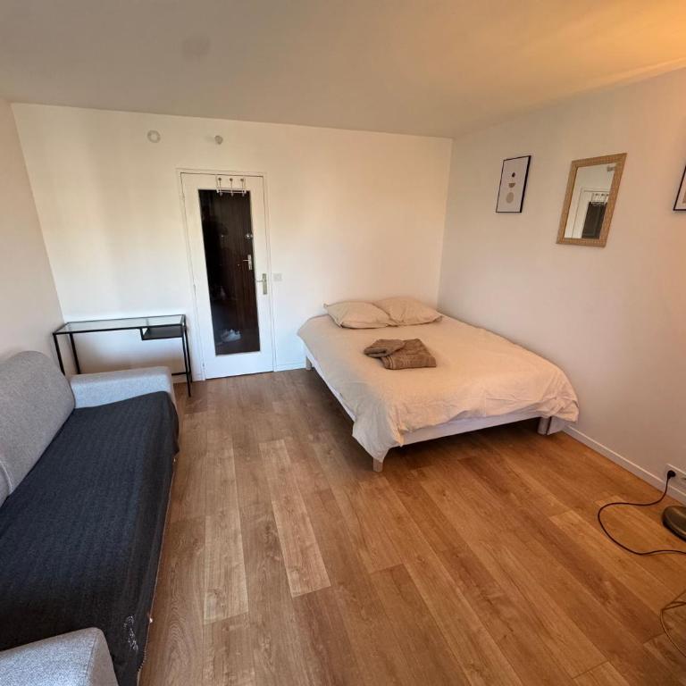 Studio pour 2 personnes avec Balcon Metro Marcel Sambat - Apartment mit 1 Schlafzimmer - 1