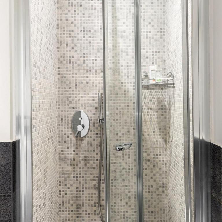 Vatican Luxury Roma Vaticano - Two-Bedroom Deluxe Apartment with Balcony - 20