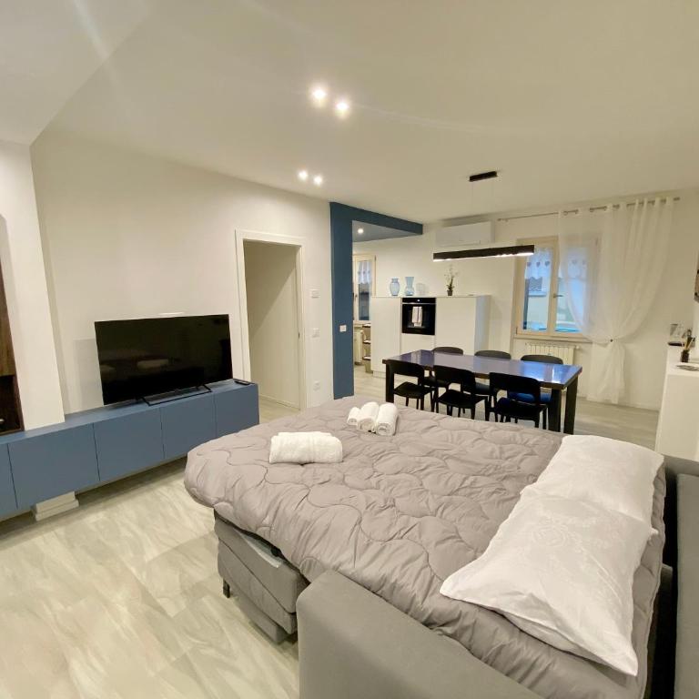1 min from the lakefront - In the historic centre - Appartamento con 2 Camere da Letto - 39