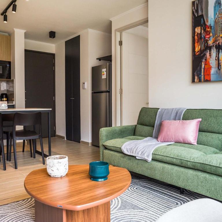 Stylish 2BR Apt in Providencia with Pool - Apartment - 1