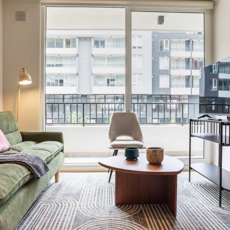 Chic 2BR Apt in Providencia with Pool & Gym - Apartment - 1