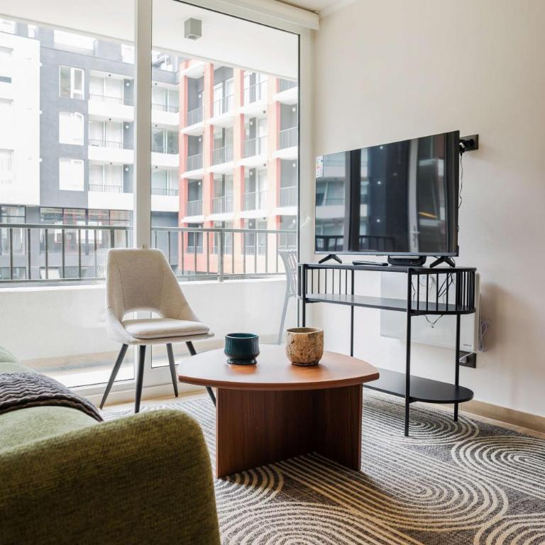 Chic 2BR Apt in Providencia with Pool & Gym - Apartment - 9