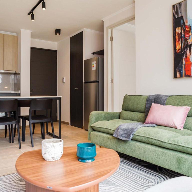 Chic 2BR Apt in Providencia with Pool & Gym - Apartment - 13