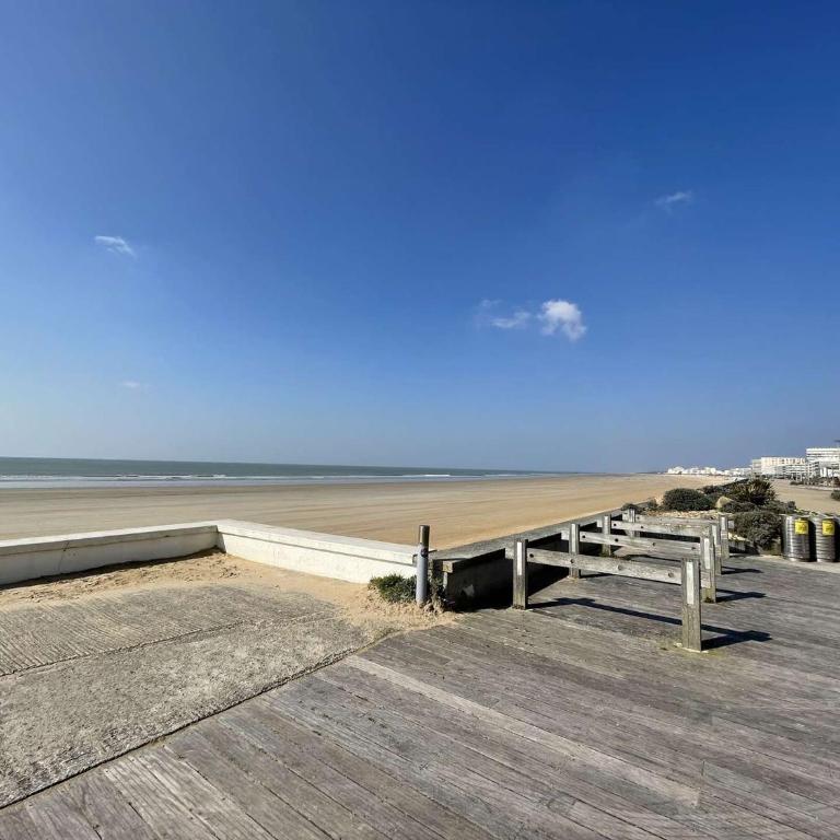 Maison de vacances 3 pièces, 4 couchages à 1000 m de l'océan, cadre paisible avec cour et parking - FR-1-224C-63 - Casa de vacaciones (4 adultos) - 21