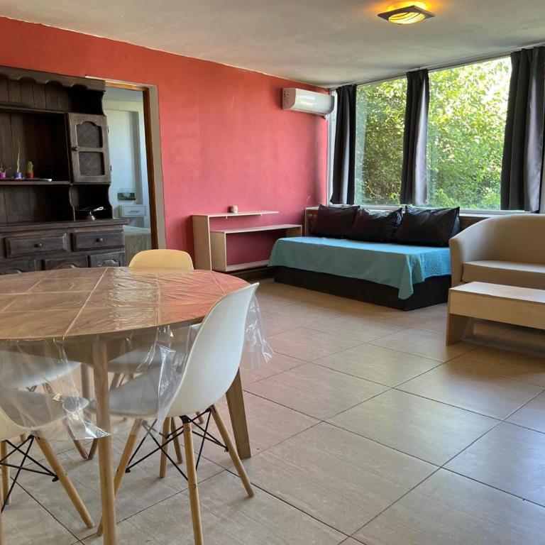 Alojamiento con vista para 4 personas Carlos Paz - Apartamento de 2 dormitorios - 7