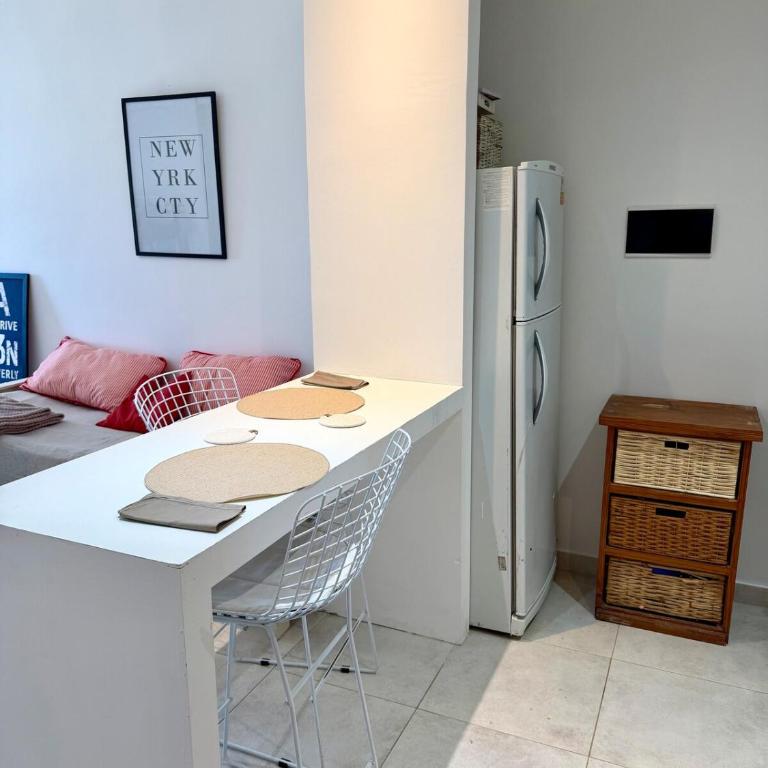 Monoambiente con vista al mar - Wifi - Balcon - One-Bedroom Apartment - 8
