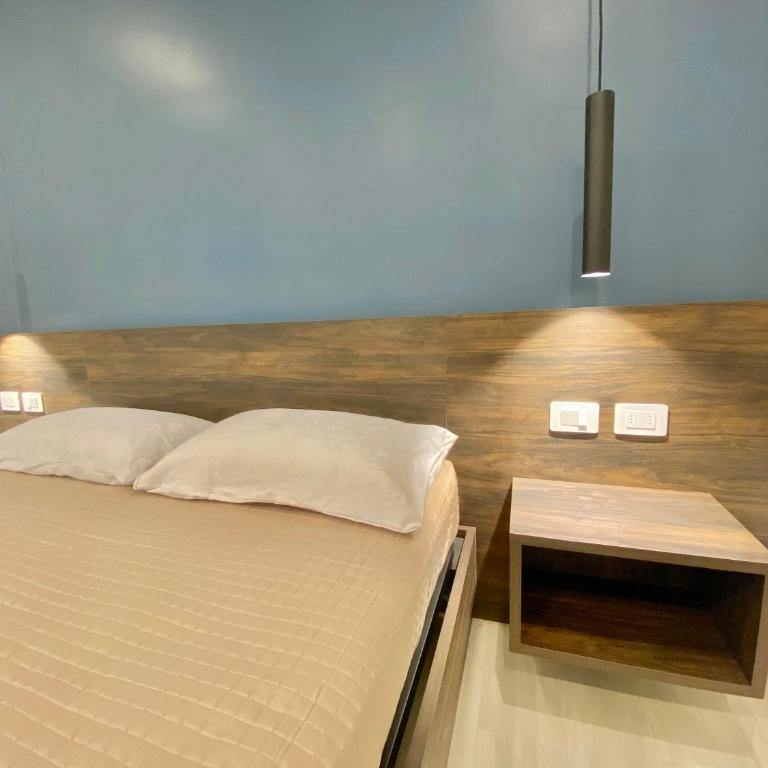 1 min from the lakefront - In the historic centre - Appartamento con 2 Camere da Letto - 7