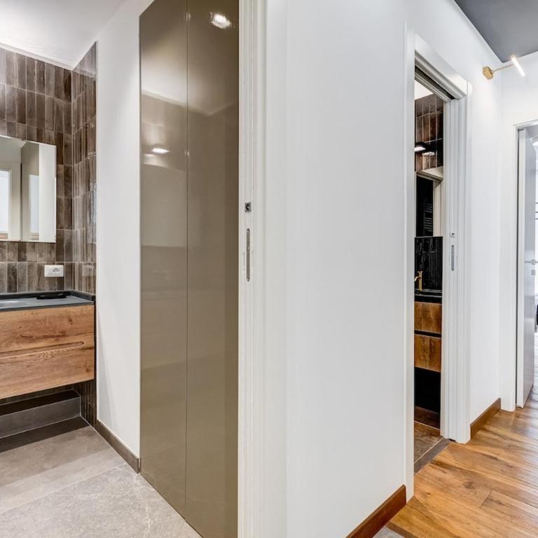 BDC - Dragonfly 3BDR 2BATH at Testaccio - Three-Bedroom Deluxe Apartment - 82