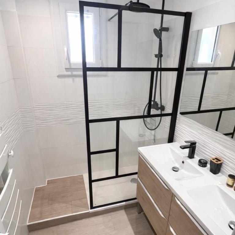 Appartement Cosy - Proche Gare et Centre-Ville - One-Bedroom Apartment - 3