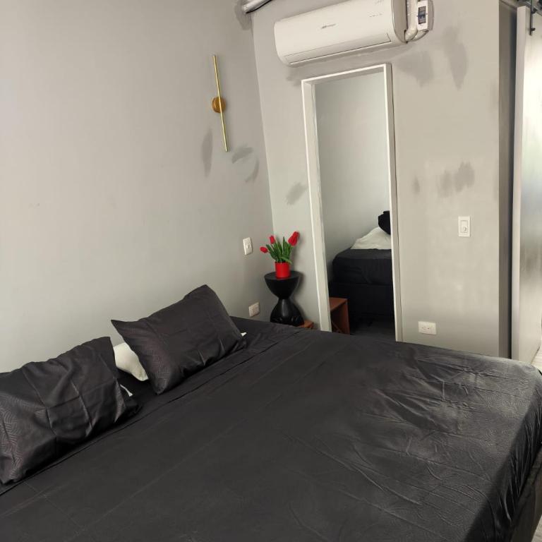 King's Apartments 401 - One-Bedroom Apartment - 17