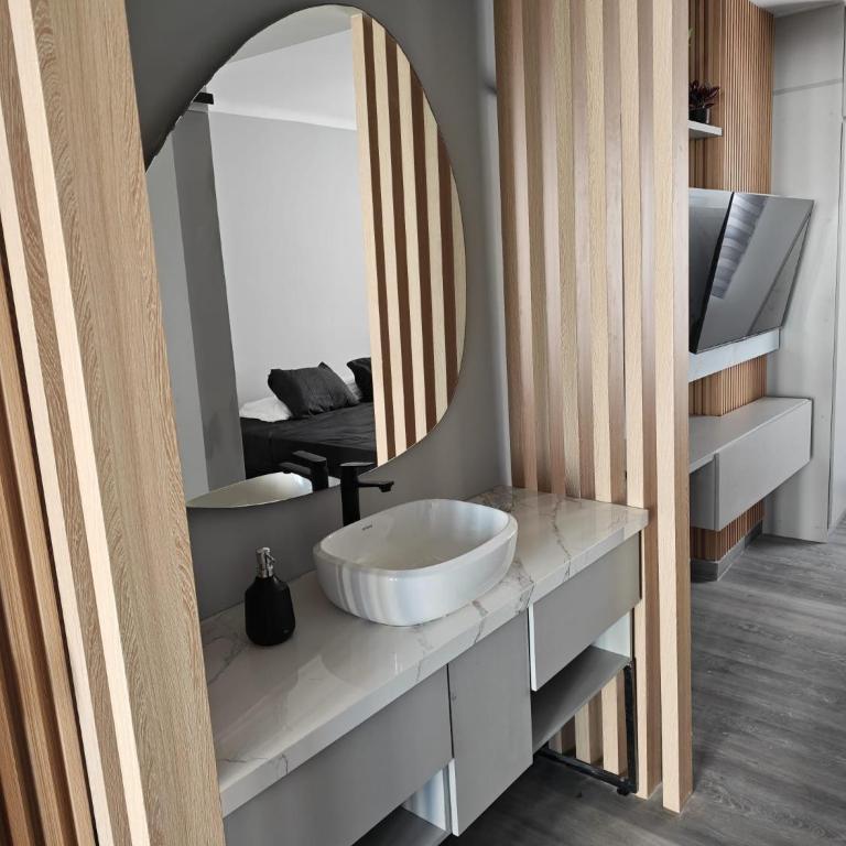 King's Apartments 401 - One-Bedroom Apartment - 22